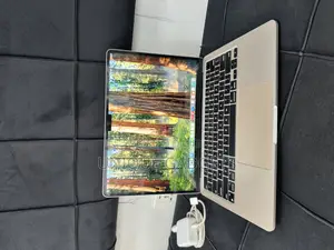 Laptop Apple MacBook Air 2022 M2 8GB Apple M2 SSD 256GB
