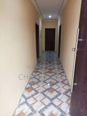 3bdrm Apartment in Oyibi Estate for rent