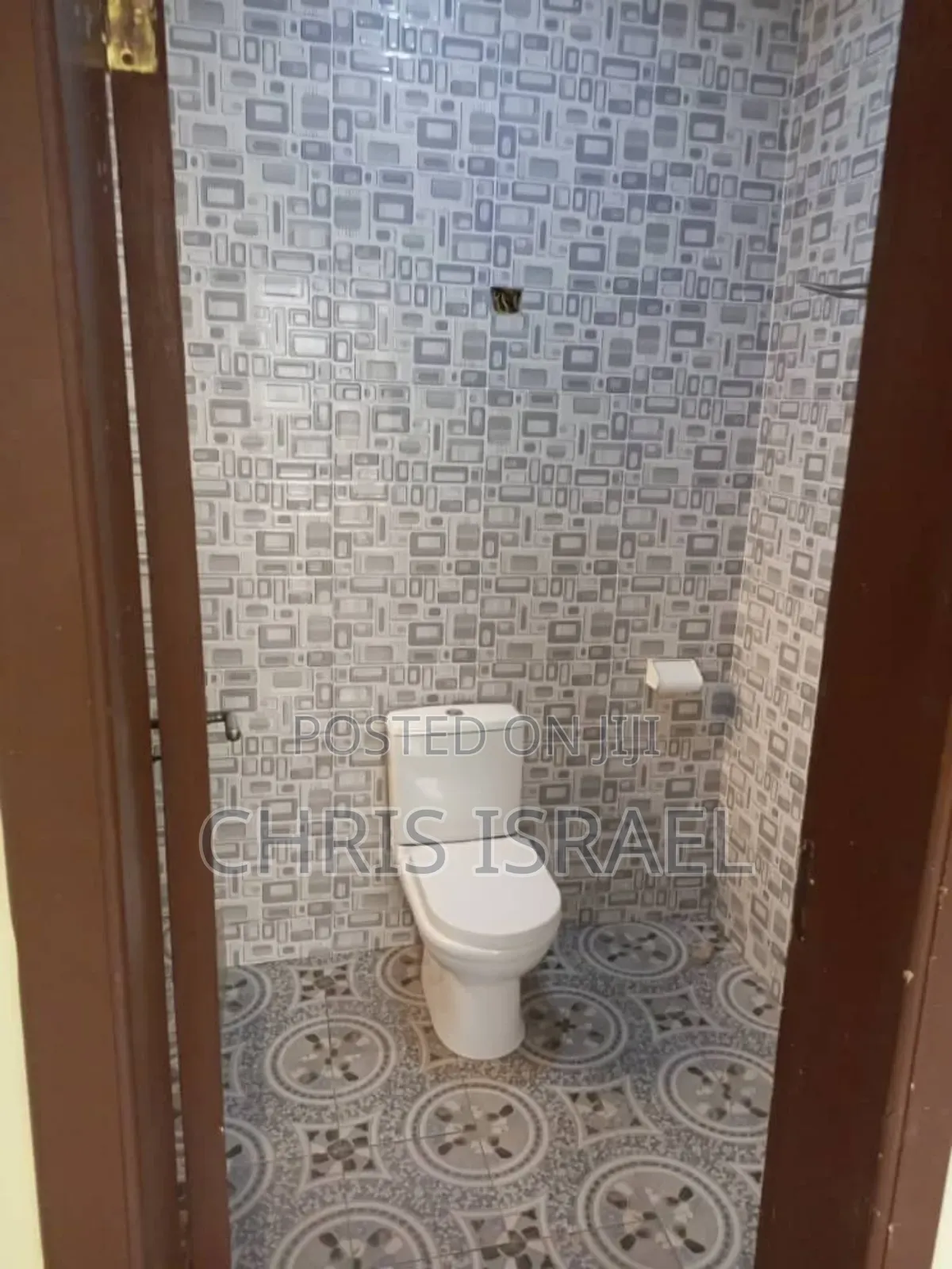 3bdrm Apartment in Oyibi Estate for rent