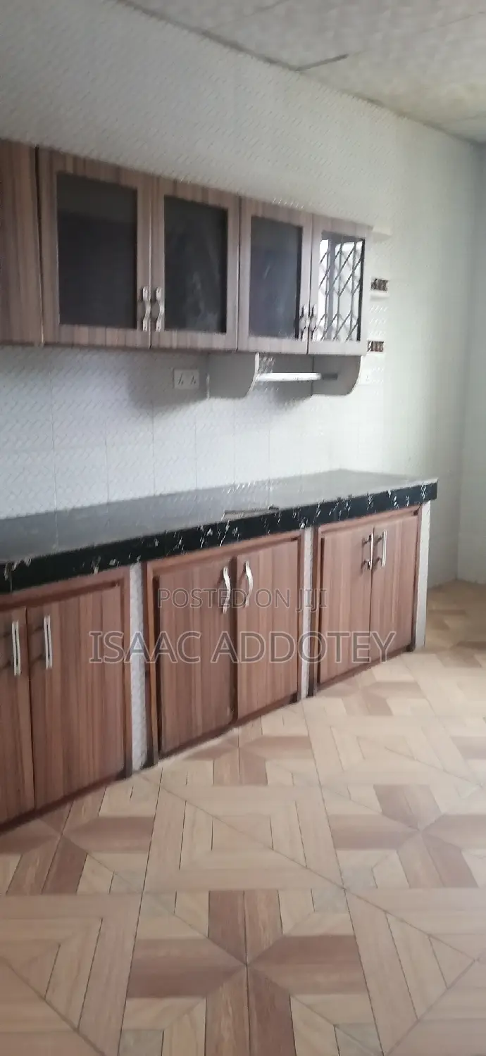 3bdrm Apartment in Spintex for rent