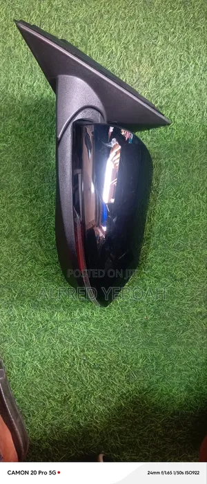 Hyundai Elantra 2021-2025 Mirror With Sensor and Light