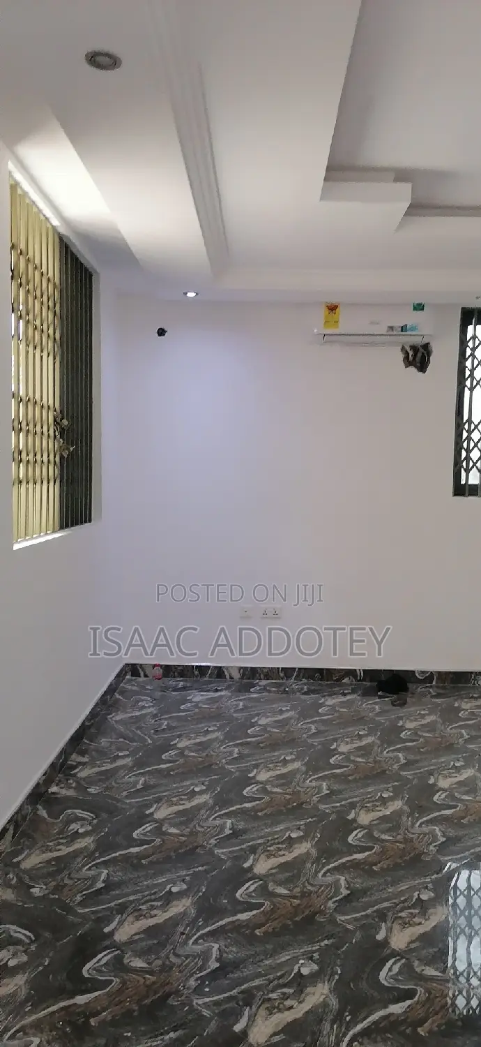 3bdrm Apartment in Spintex Hfc Estate for rent