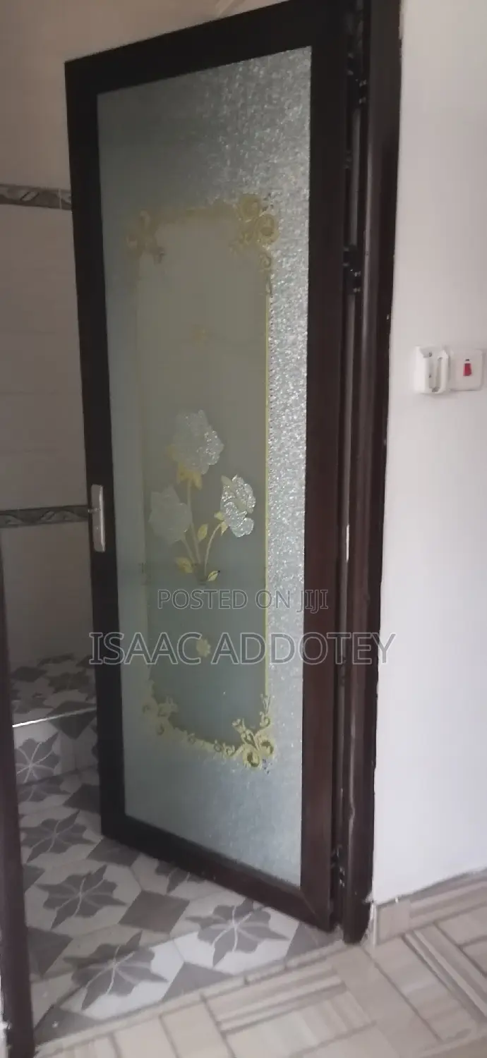 3bdrm Apartment in Spintex Hfc Estate for rent