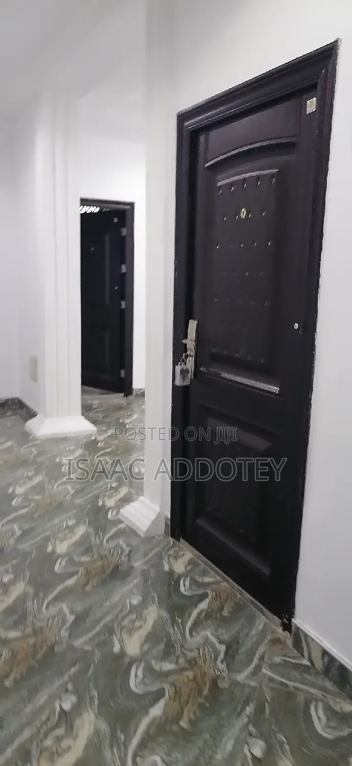 3bdrm Apartment in Spintex Hfc Estate for rent