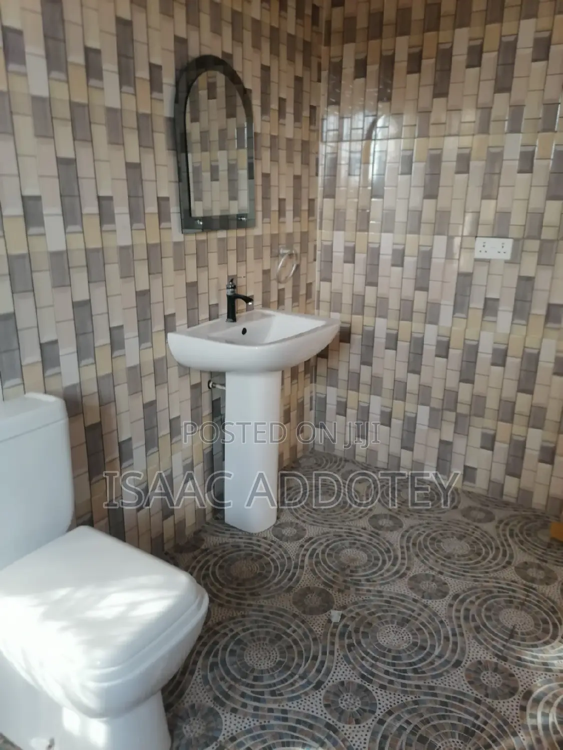 2bdrm Apartment in Lashibi Transforma, Spintex for rent