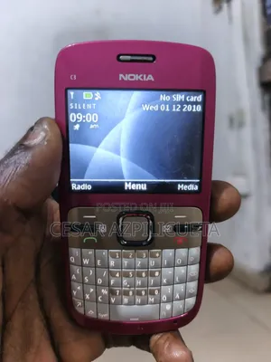 Nokia C3-01 Gold Edition Pink