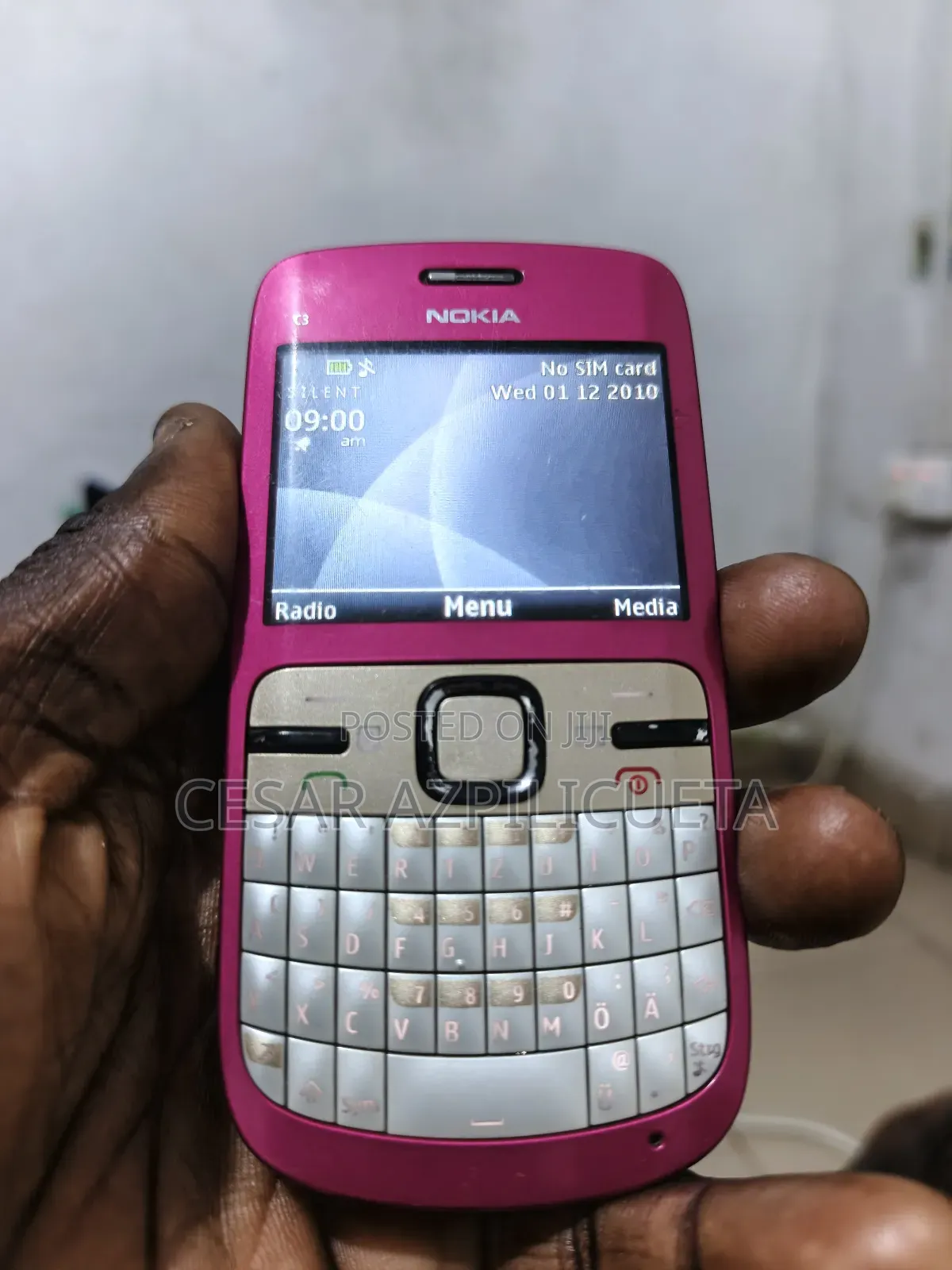 Nokia C3-01 Gold Edition Pink