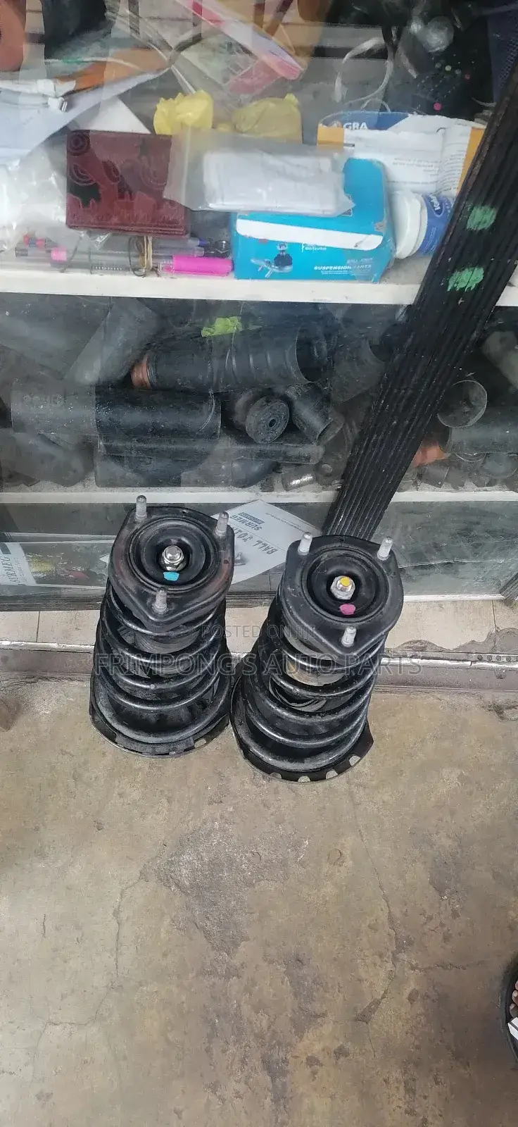 Toyota Highlander 2014 4x4 Back Shocks Absorbers