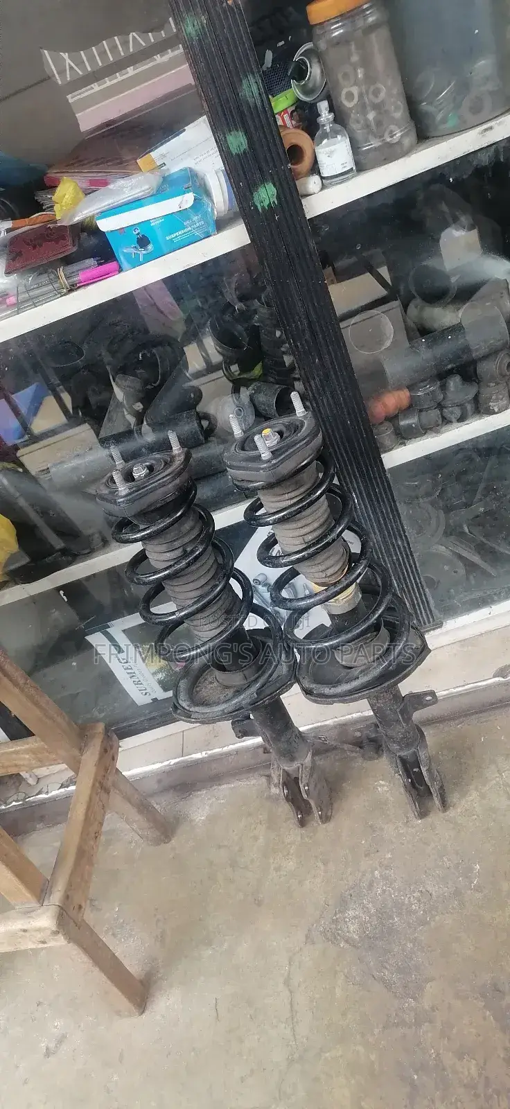 Toyota Highlander 2014 4x4 Back Shocks Absorbers