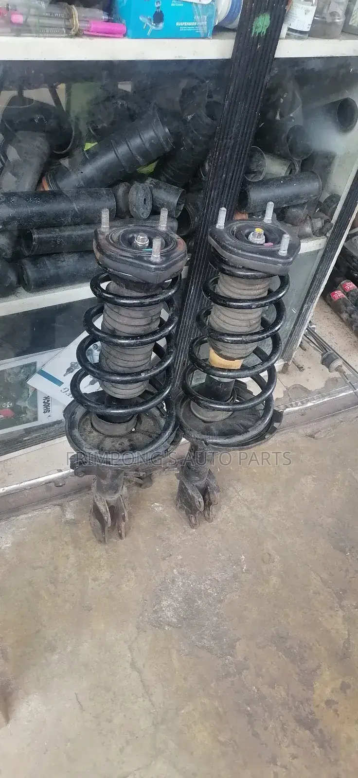 Toyota Highlander 2014 4x4 Back Shocks Absorbers