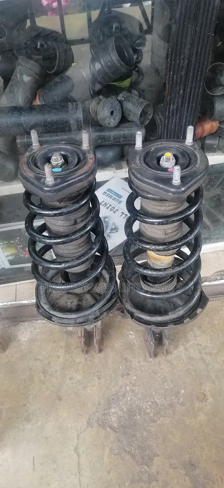 Toyota Highlander 2014 4x4 Back Shocks Absorbers