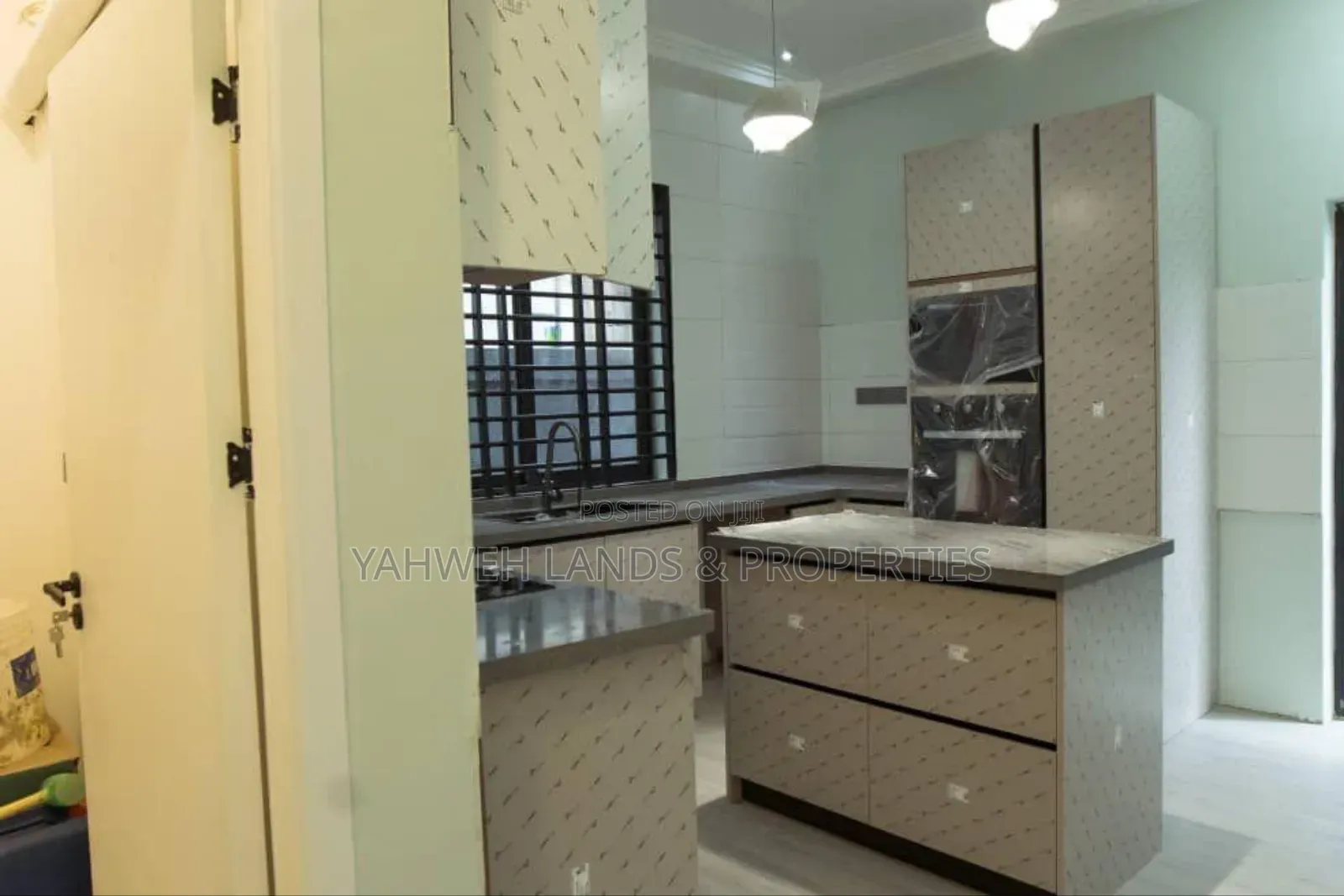 2bdrm Apartment in Oyarifa for sale