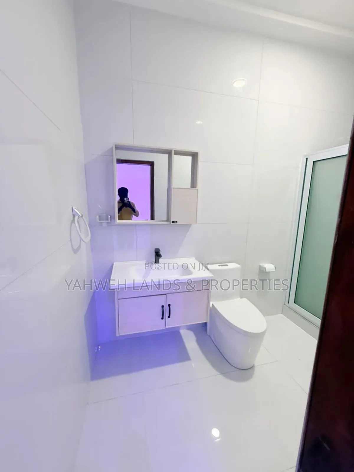 3bdrm House in Oyarifa for sale
