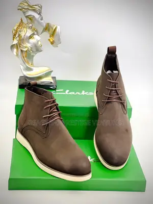 Quality Clarks Boot Coffee
