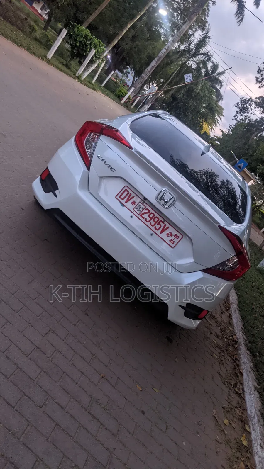 Honda Civic EX Sedan 2019 White