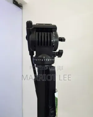 Monopod Stand_ Camera Stand + Phone Holder_ Heavy Duty Vct588
