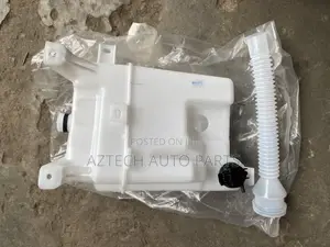 Toyota Highlander 2017-2021 Wiper Bottle