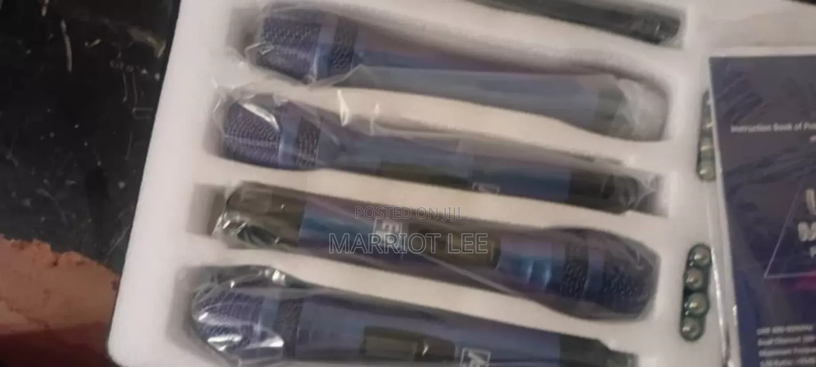 4 in 1 Wireless Microphone