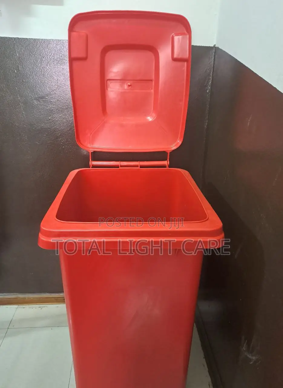 240 Liters Wheel Waste/Dust Bin