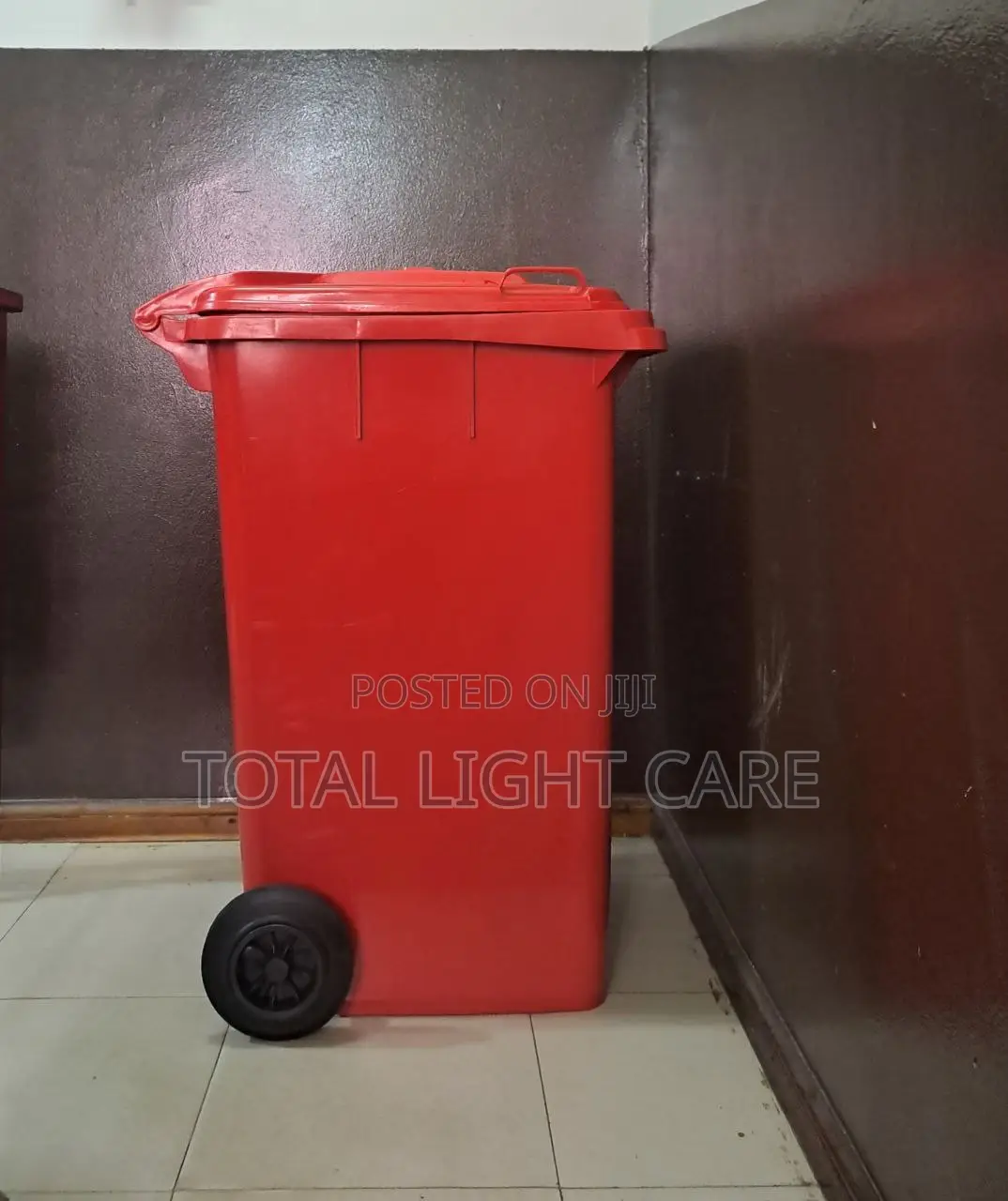 240 Liters Wheel Waste/Dust Bin