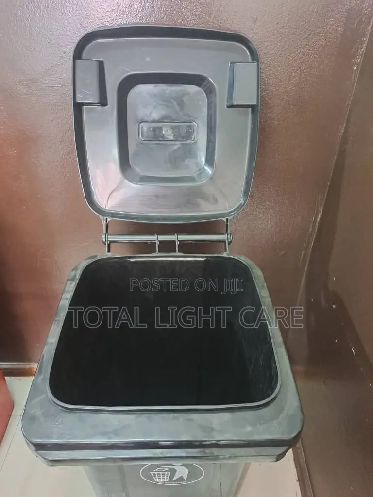 160 Liters Wheel Waste/Dust Bin