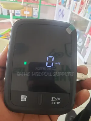 Yongrow Bp Monitor ( Rechargeable)