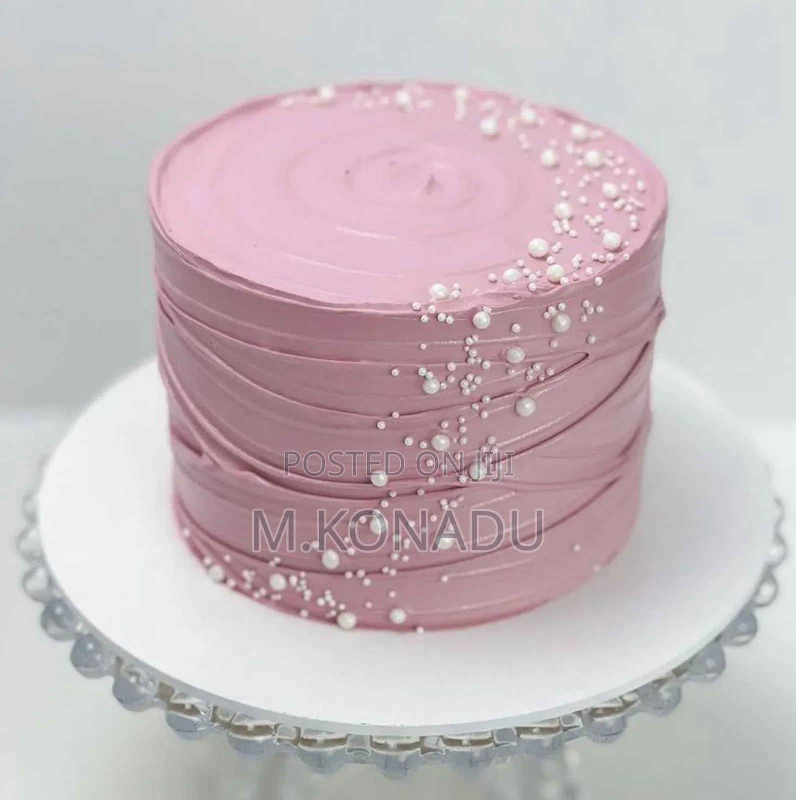 Customised Cakes and Bakery Services