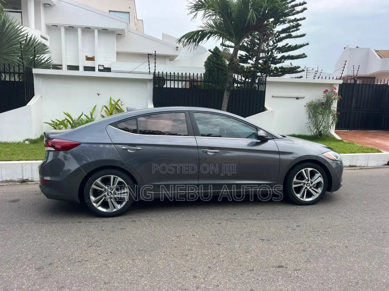 Hyundai Elantra Limited 2018 Gray