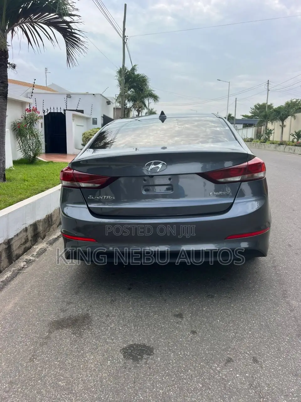 Hyundai Elantra Limited 2018 Gray
