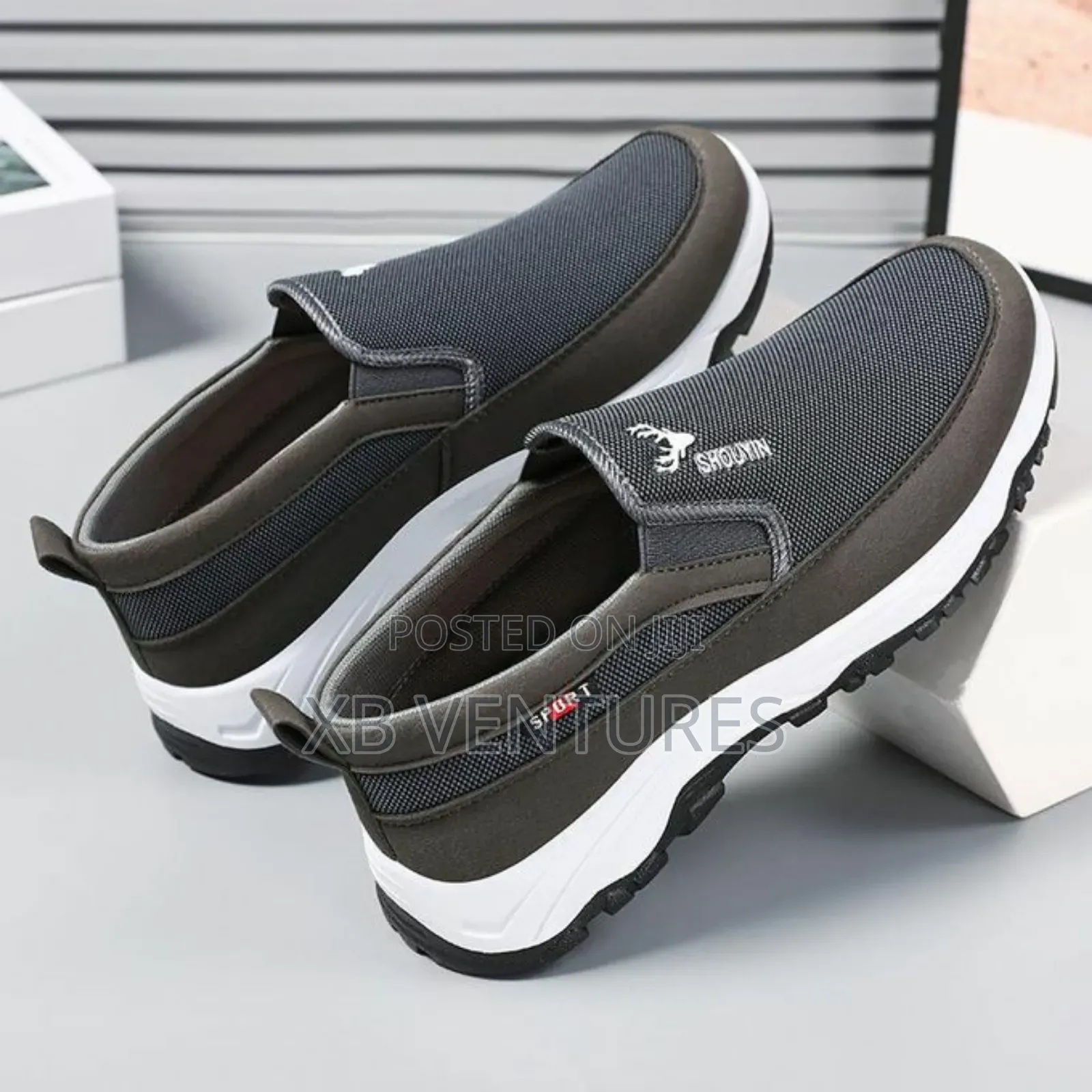 "Men's Street Forge Sneakers
