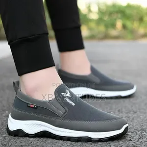 "Men's Street Forge Sneakers