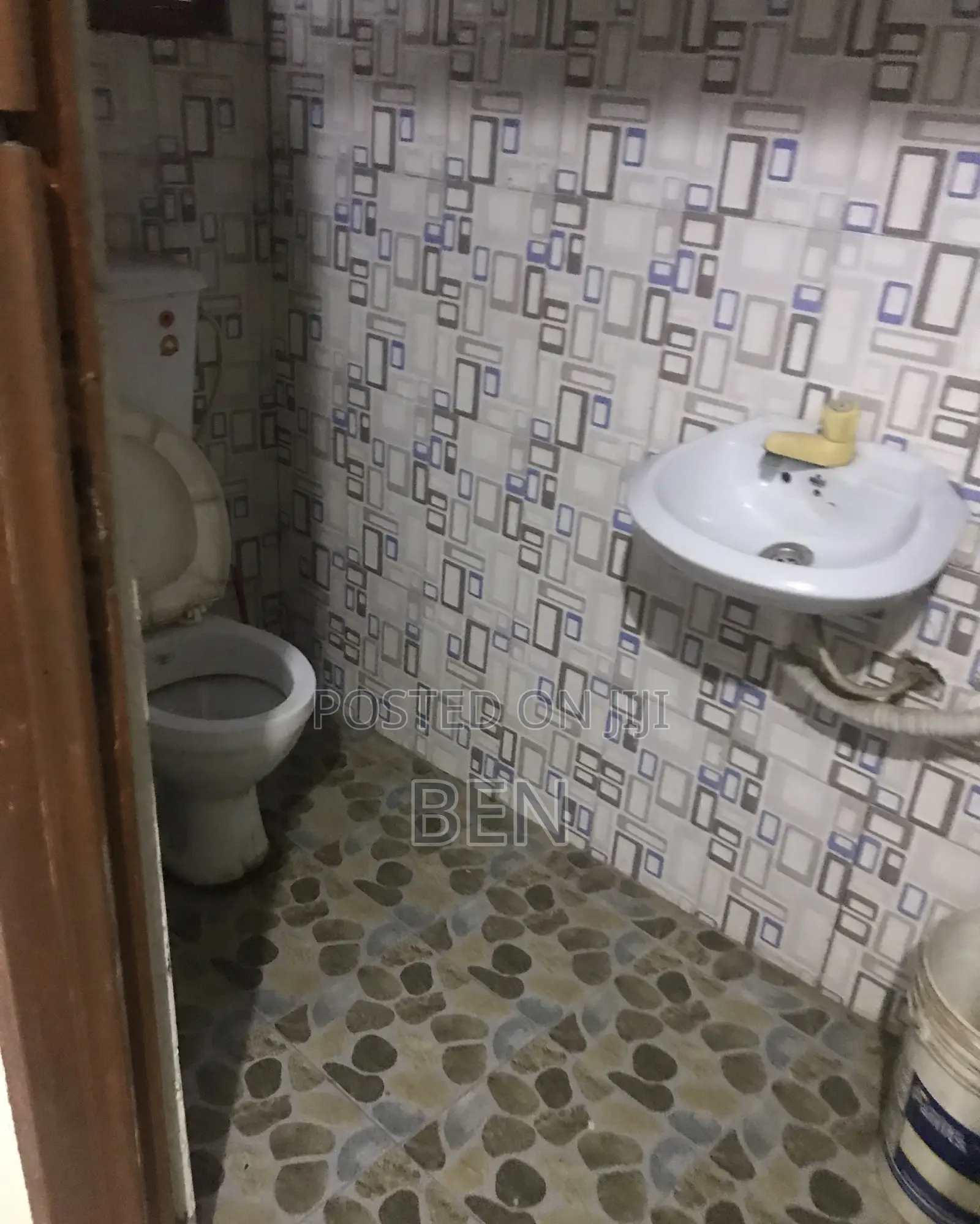 2bdrm Apartment in Tantra Round About, Ola Achool Area for rent
