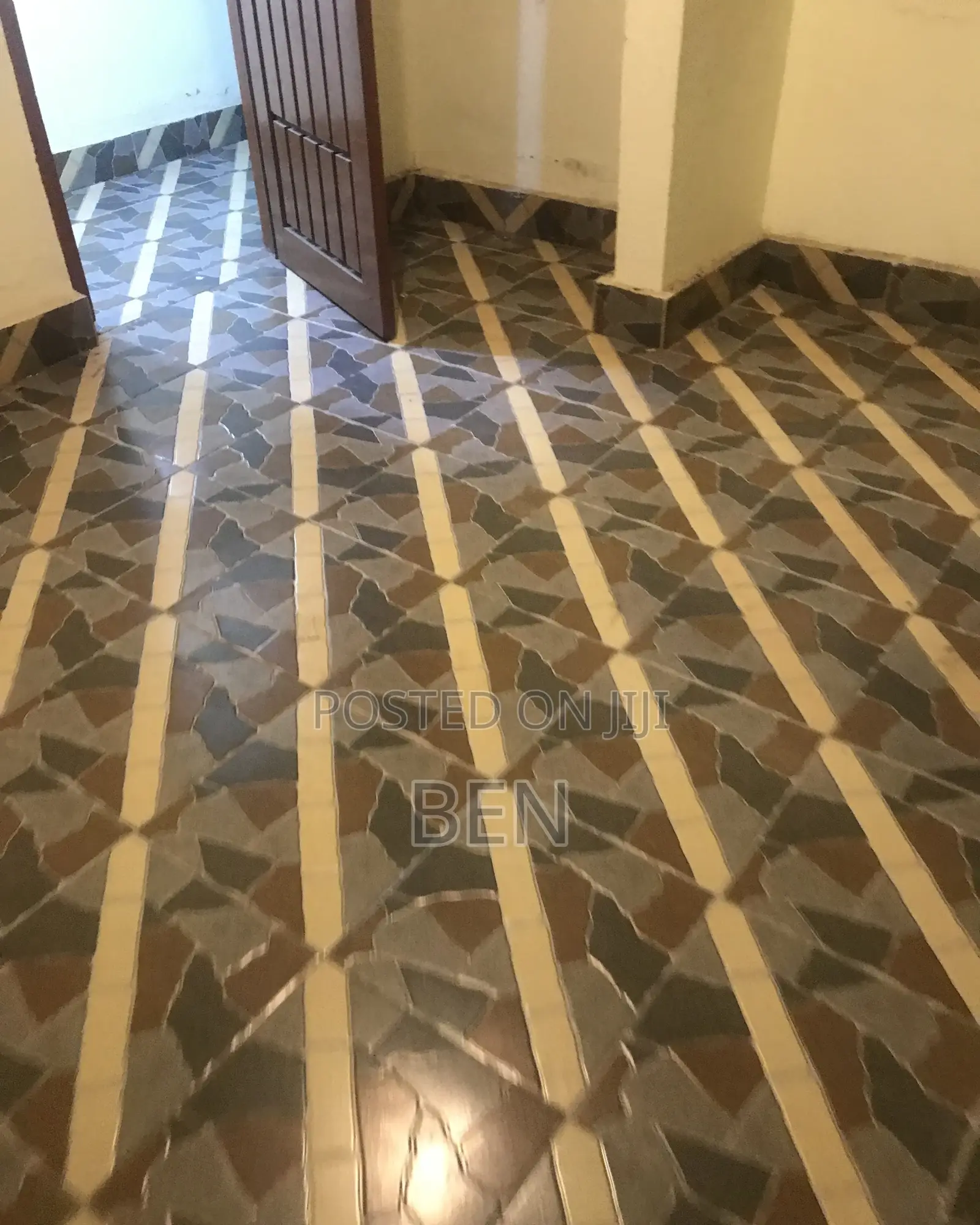 2bdrm Apartment in Tantra Round About, Ola Achool Area for rent