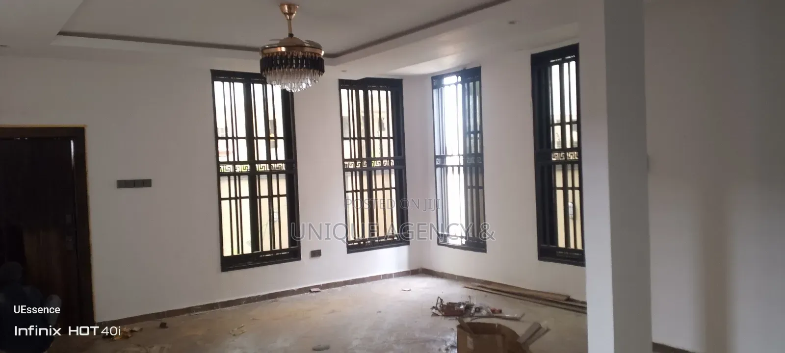3bdrm Duplex in Adenta for sale