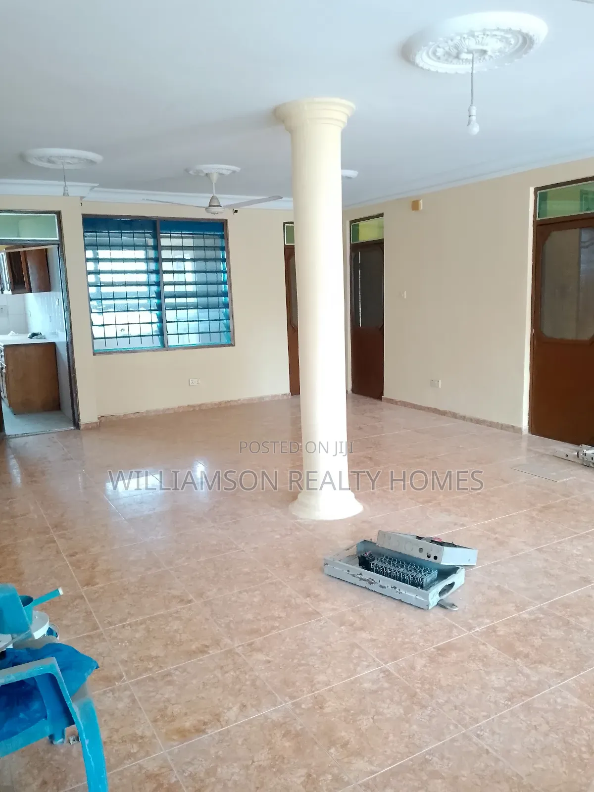 3bdrm Apartment in Community 18 Area, Spintex for rent