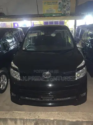 Toyota Voxy 2012 Black