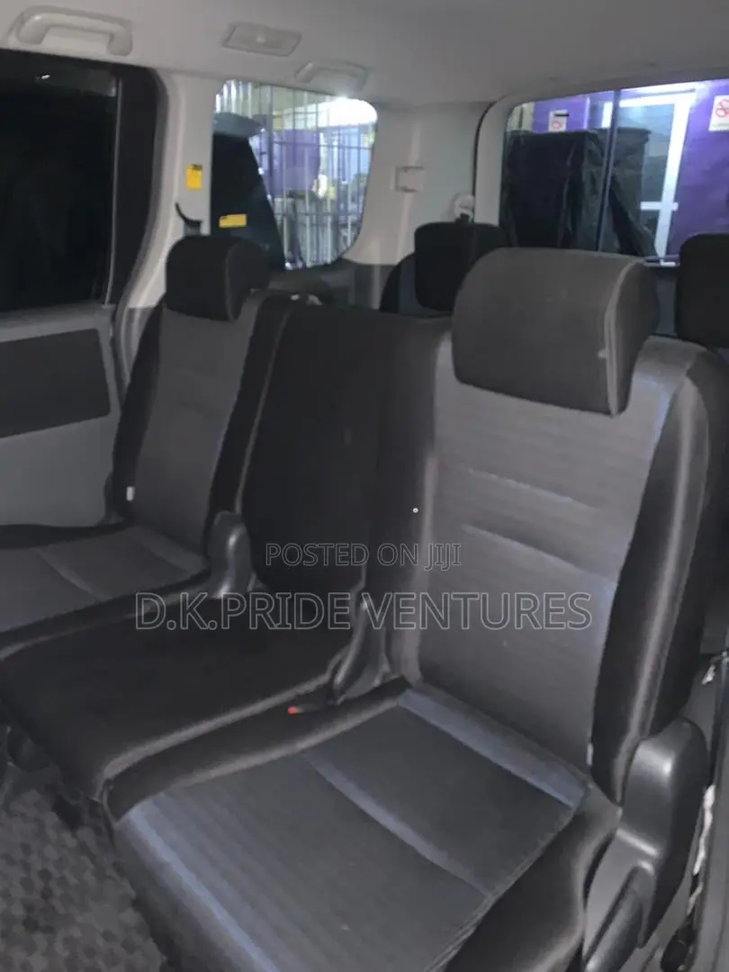 Toyota Voxy 2012 Black