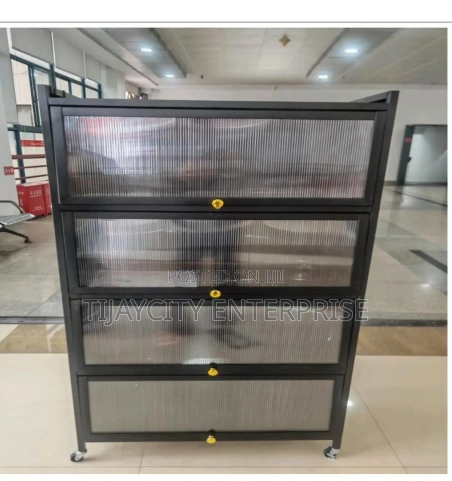 Multifunctional Storage Cabinet/Shelf
