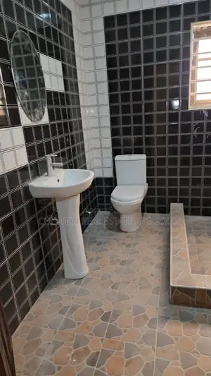 2bdrm Apartment in Kasoa Milliunm City for rent