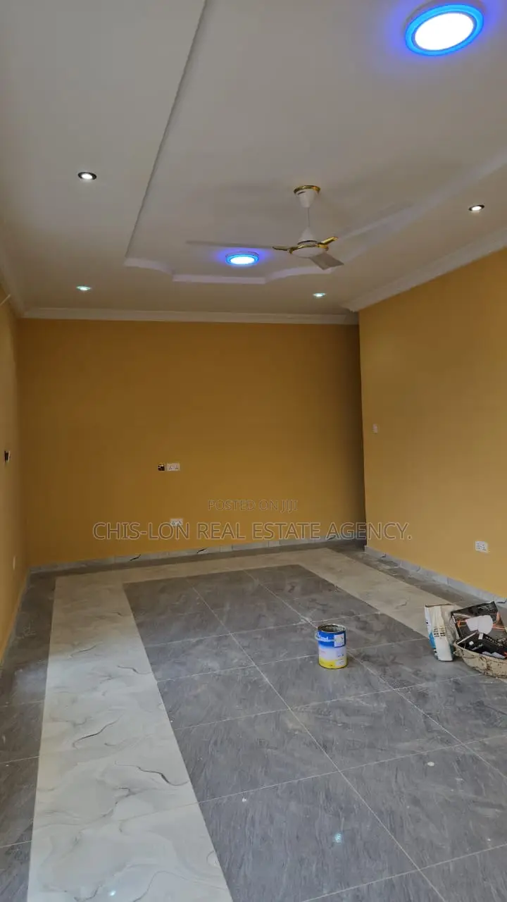 2bdrm Apartment in Kasoa Milliunm City for rent