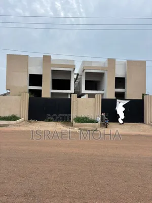 Eexecutive 5 Bedroom Duplex House for Sale at Oyarifa