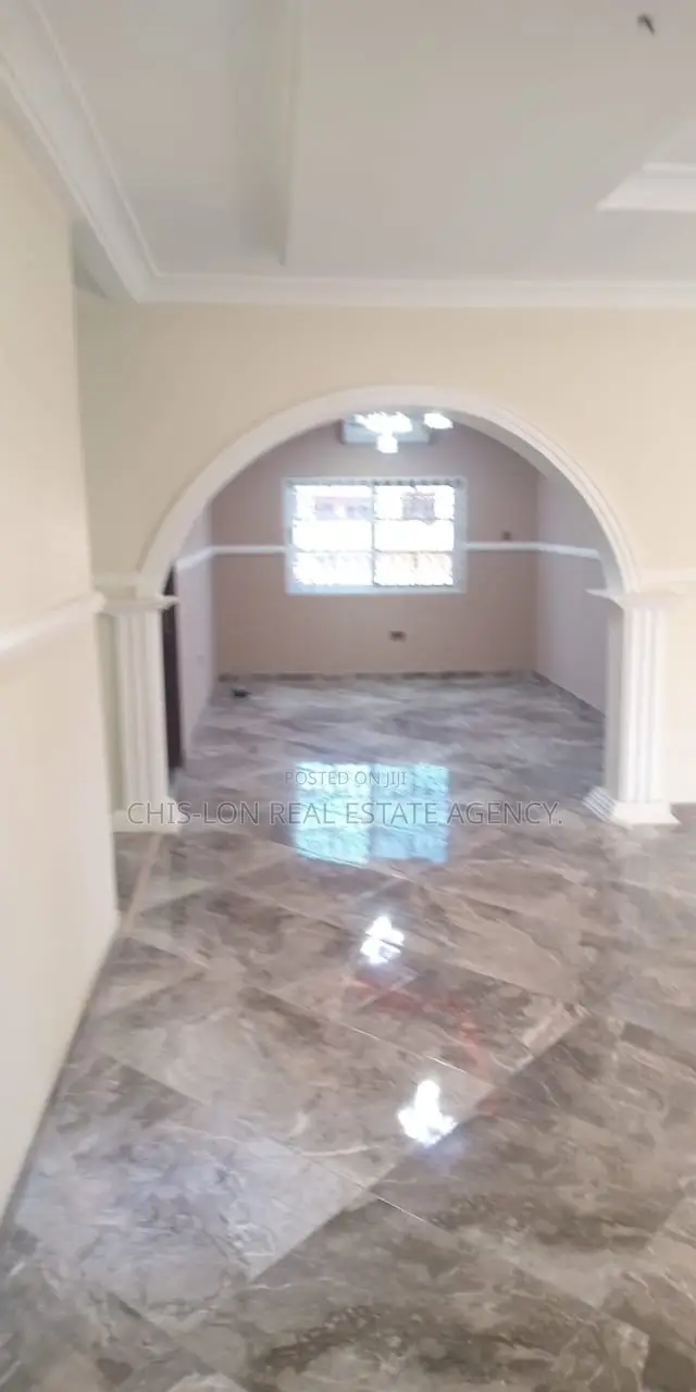 4bdrm Duplex in Taifa Apostolic, St John's Area for sale
