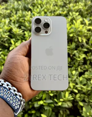 Apple iPhone 15 Pro Max 256 GB