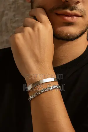 2in1 Silver Bangle and Bracelet Set.