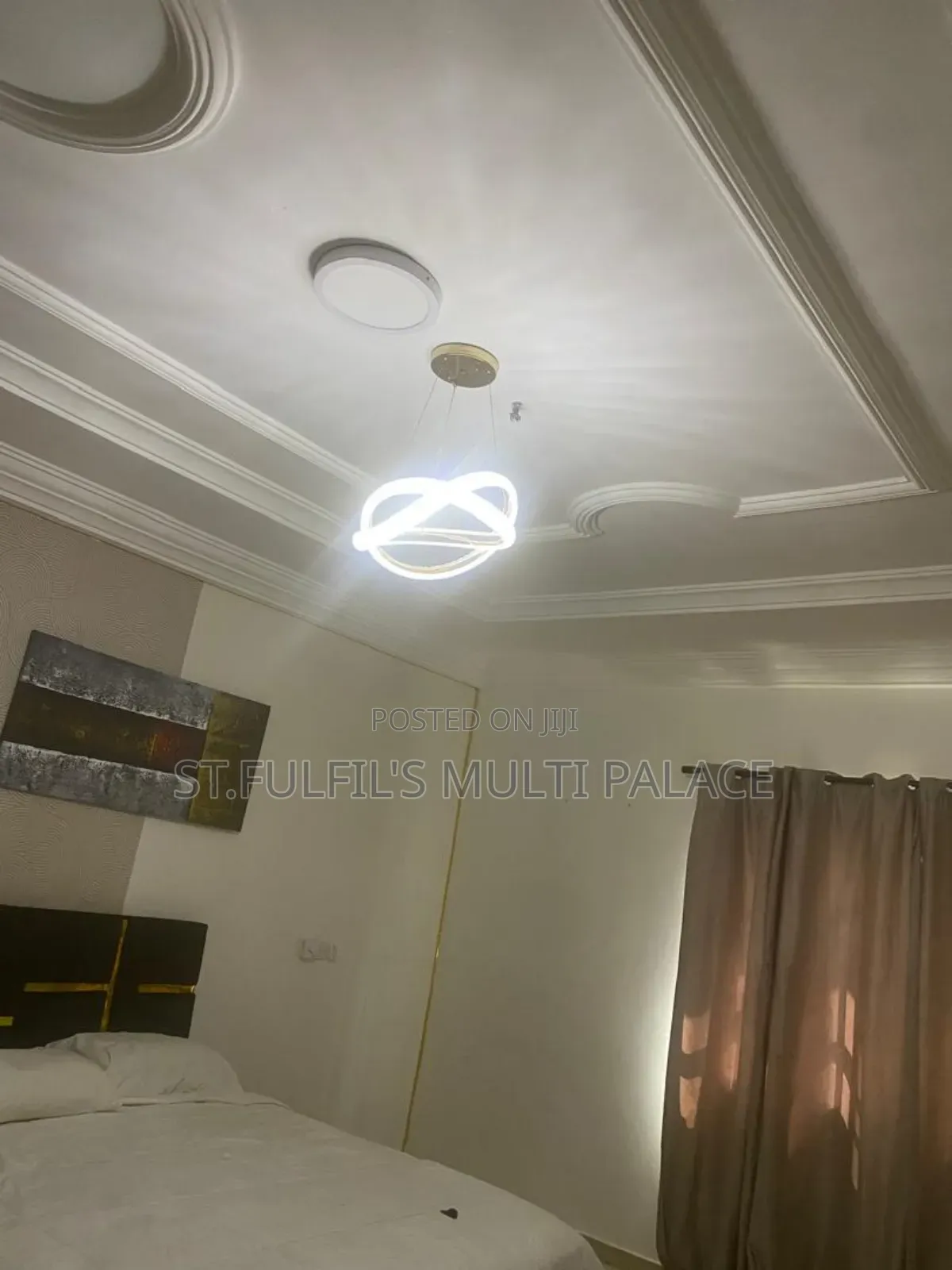 5bdrm House in Adenta Adjacent To for rent