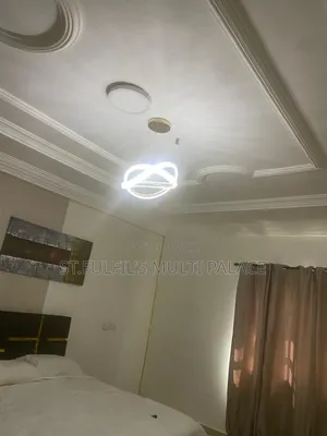 5bdrm House in Adenta Adjacent To for rent