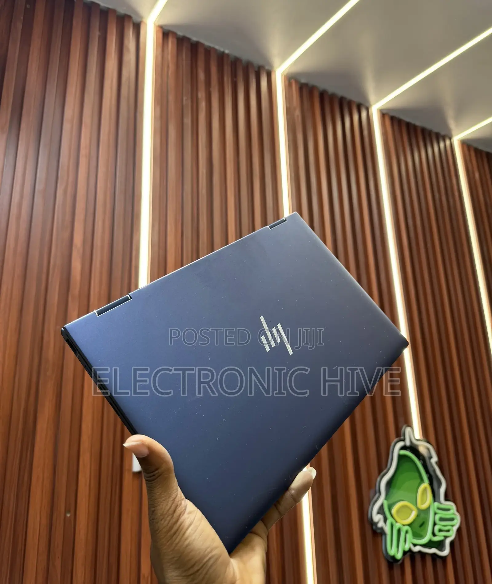 Laptop HP Elite Dragonfly X360 11th Gen 1GB Intel Core I5 SSD 512GB