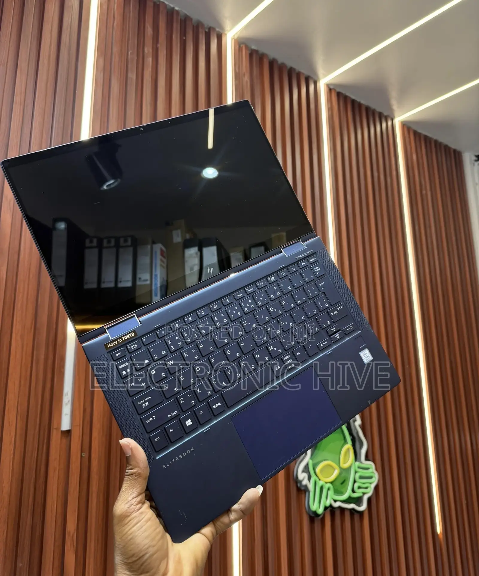 Laptop HP Elite Dragonfly X360 11th Gen 1GB Intel Core I5 SSD 512GB