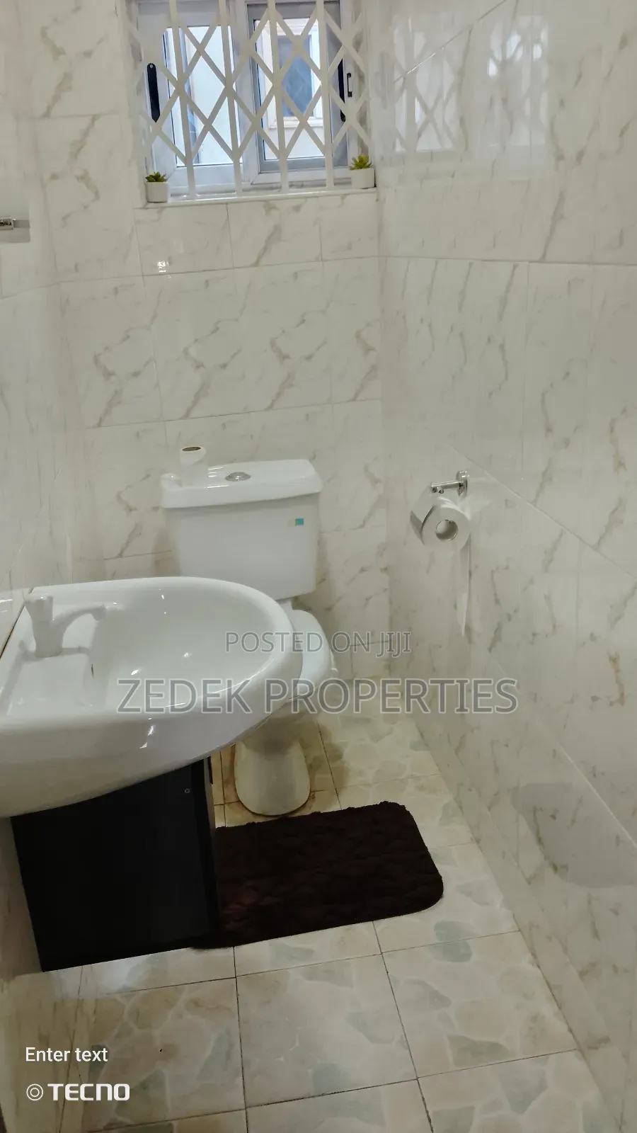 Furnished 3bdrm Duplex in Zedek Properties, Ashomang Estate for rent