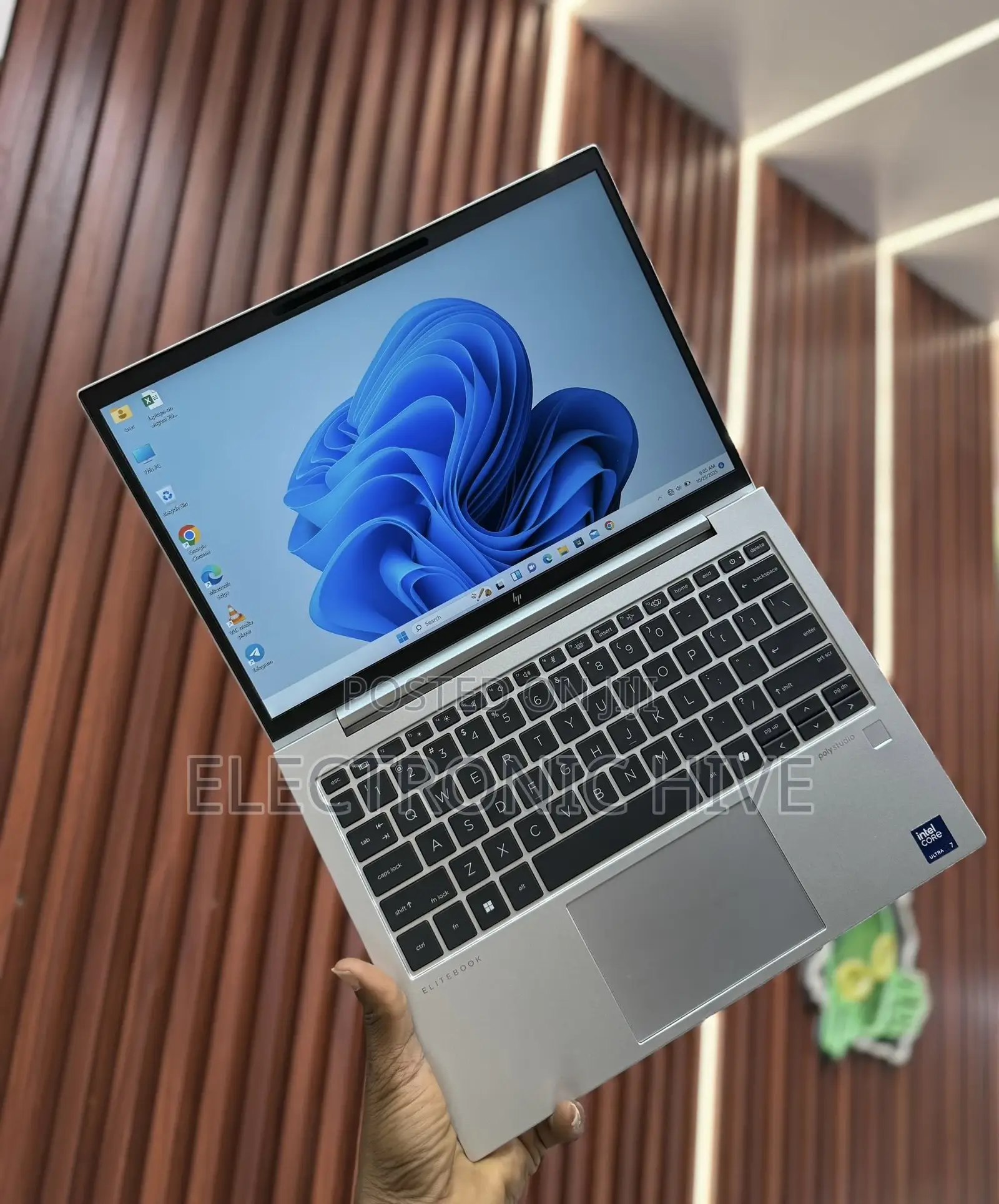Laptop HP EliteBook 830 32GB Intel Core Ultra 7 SSD 512GB
